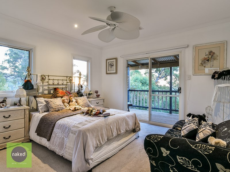 61 Bromfield Drive, Kelmscott WA 6111