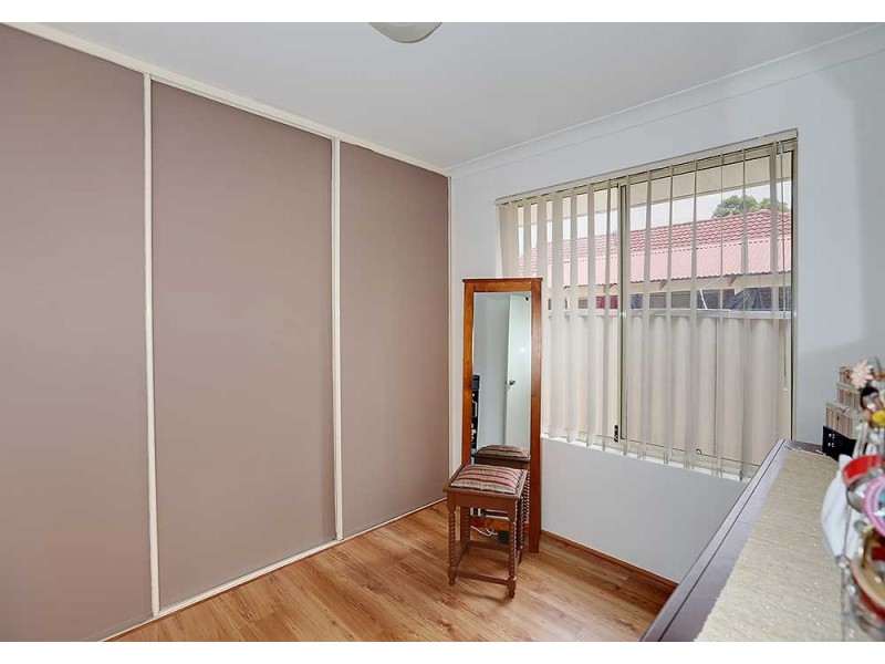 4 Amarina Close, Kenwick WA 6107