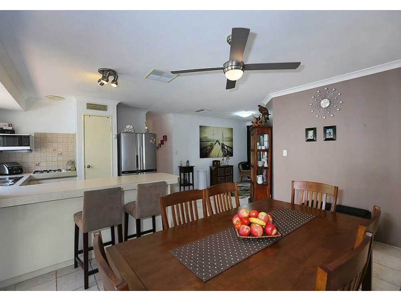 4 Amarina Close, Kenwick WA 6107