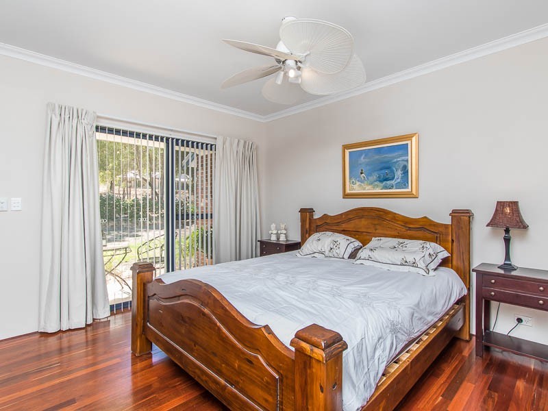 38 Vincent Lookout, Bedfordale WA 6112