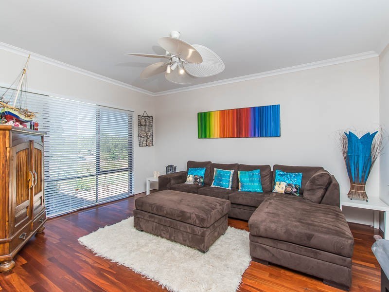 38 Vincent Lookout, Bedfordale WA 6112