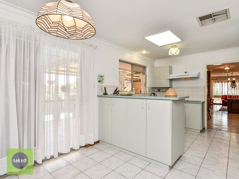 6 Jason Court, Kelmscott WA 6111