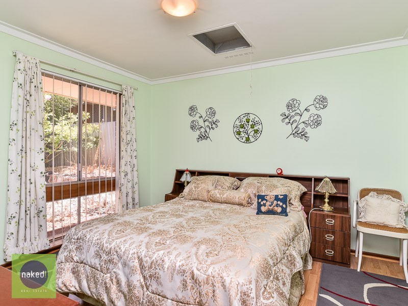 6 Jason Court, Kelmscott WA 6111