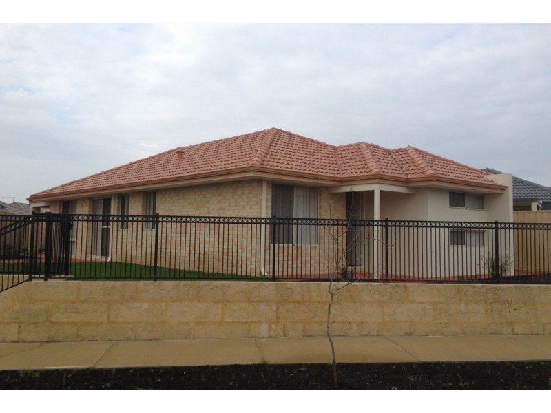 32 Darton Loop, Bertram WA 6167