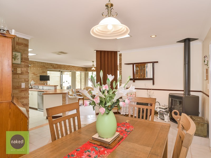 10 Regan Place, Seville Grove WA 6112