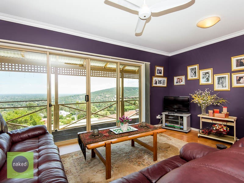 6 Narrik Court, Kelmscott WA 6111