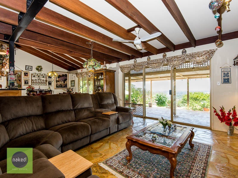 6 Narrik Court, Kelmscott WA 6111