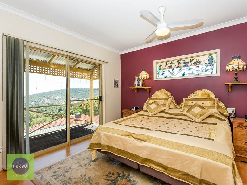 6 Narrik Court, Kelmscott WA 6111