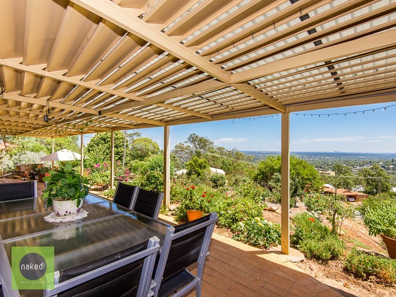 6 Narrik Court, Kelmscott WA 6111