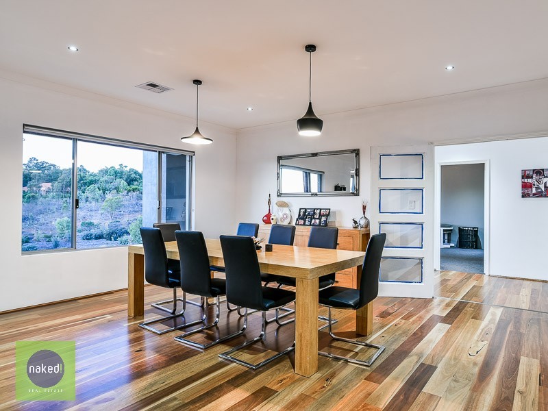 14 Paull View, Bedfordale WA 6112