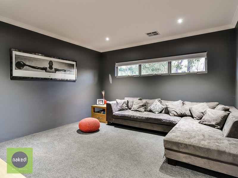 14 Paull View, Bedfordale WA 6112