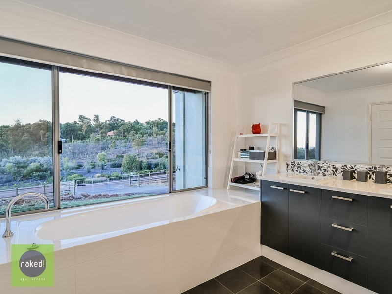 14 Paull View, Bedfordale WA 6112