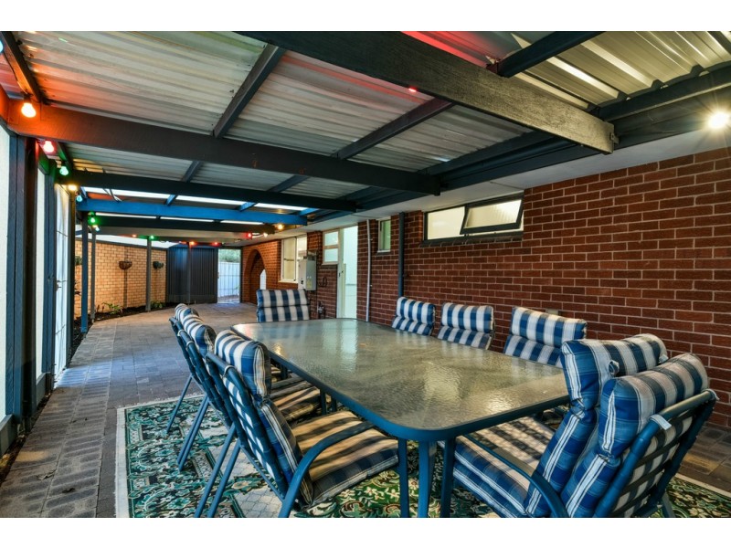 3 Sarre Street, Gosnells WA 6110