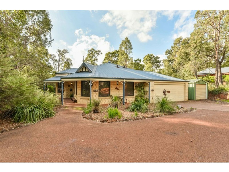 22 Costata Cove, Roleystone WA 6111