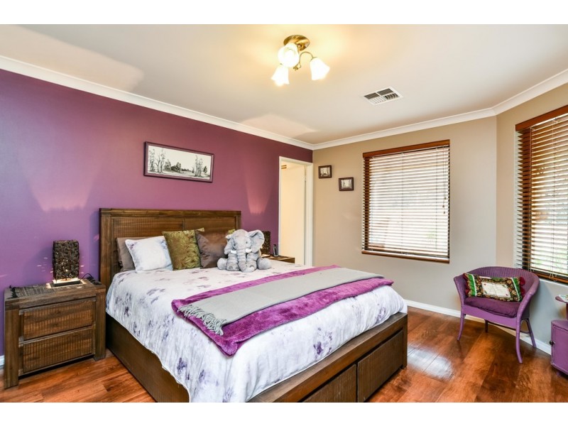 22 Costata Cove, Roleystone WA 6111