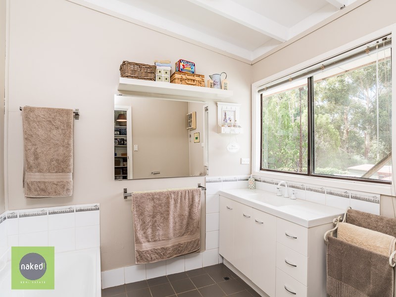 80 Wallangarra Drive South, Bedfordale WA 6112