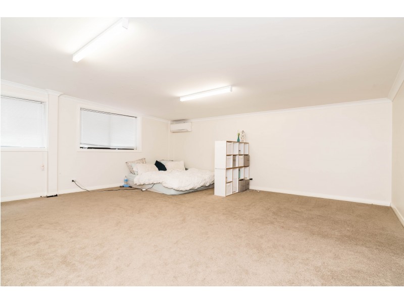 47 McNeill Road, Champion Lakes WA 6111