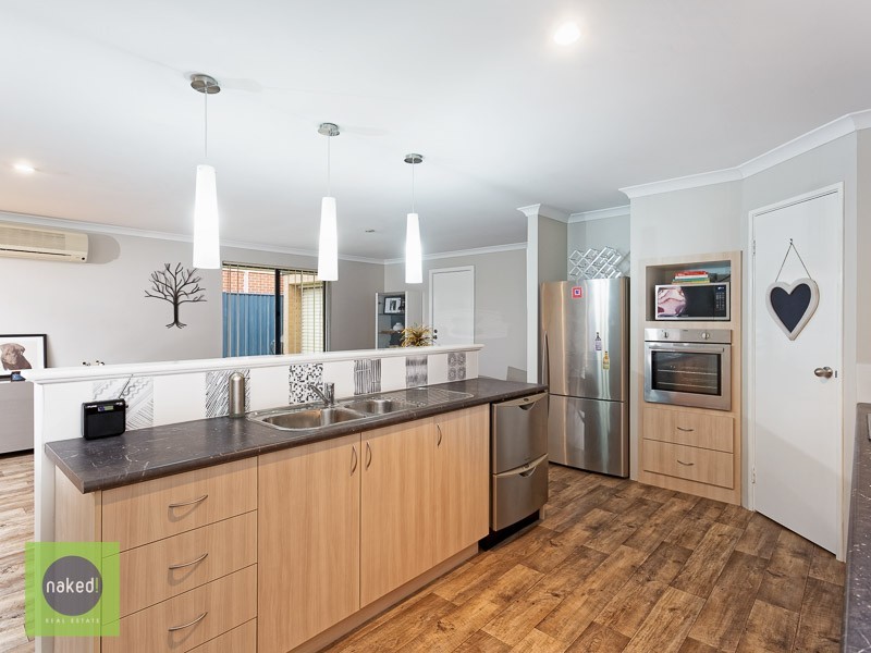 26 Larsen Road, Byford WA 6122