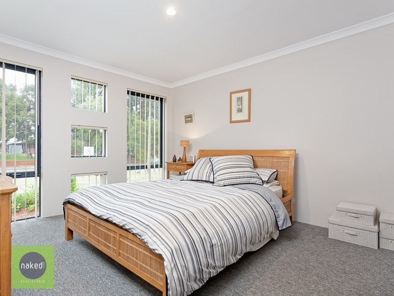 26 Larsen Road, Byford WA 6122