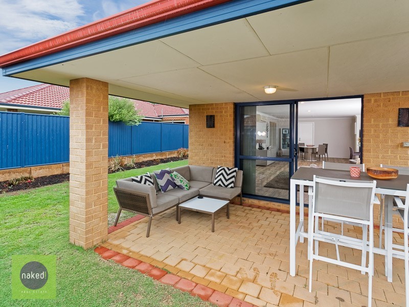 26 Larsen Road, Byford WA 6122