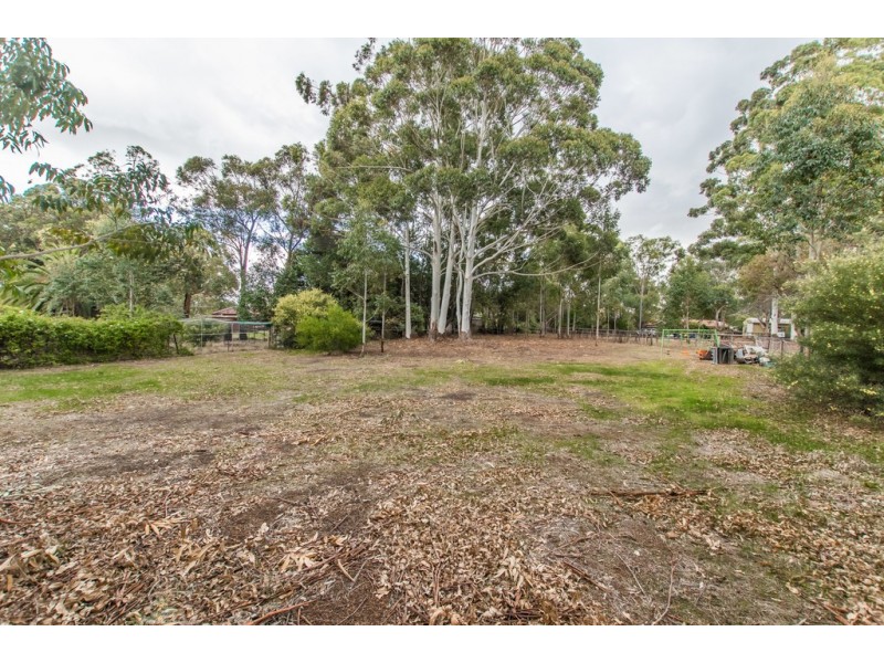 70 Wallangarra Drive, Bedfordale WA 6112