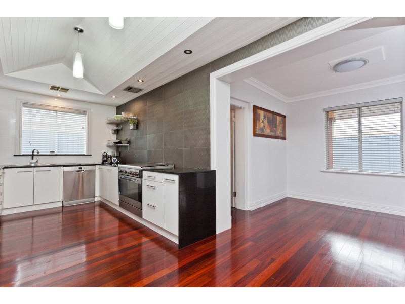 91 Jubilee Street, Beckenham WA 6107