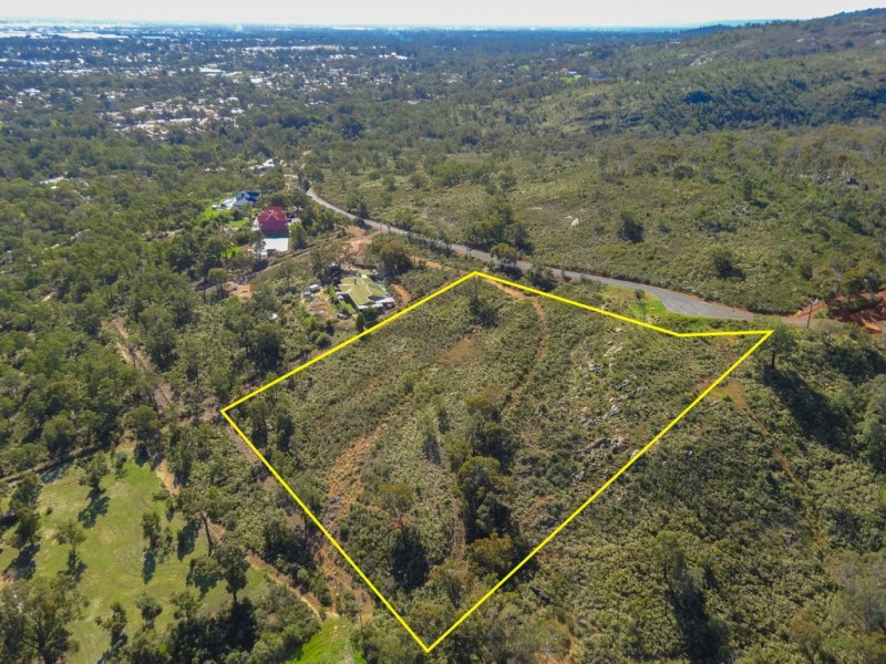 54 Honey Road, Forrestfield WA 6058