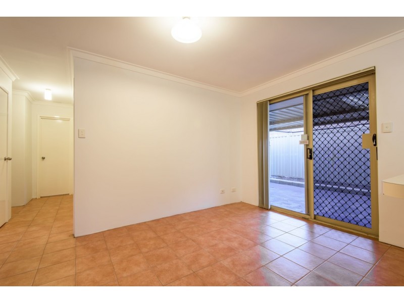 2/61 Bank Street, East Victoria Park WA 6101