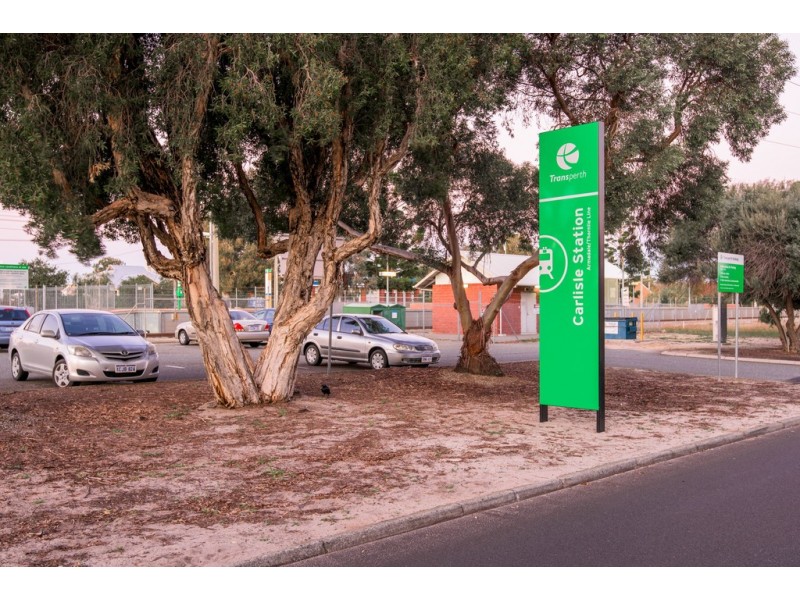 2/61 Bank Street, East Victoria Park WA 6101