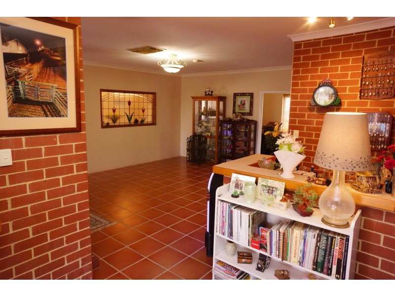 47 Templetonia Retreat, Canning Vale WA 6155