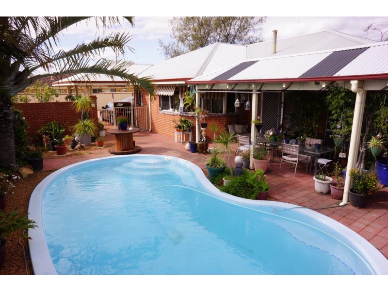 47 Templetonia Retreat, Canning Vale WA 6155