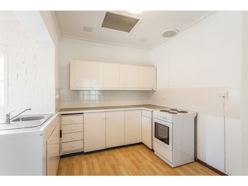 33 Blanche Street, Gosnells WA 6110