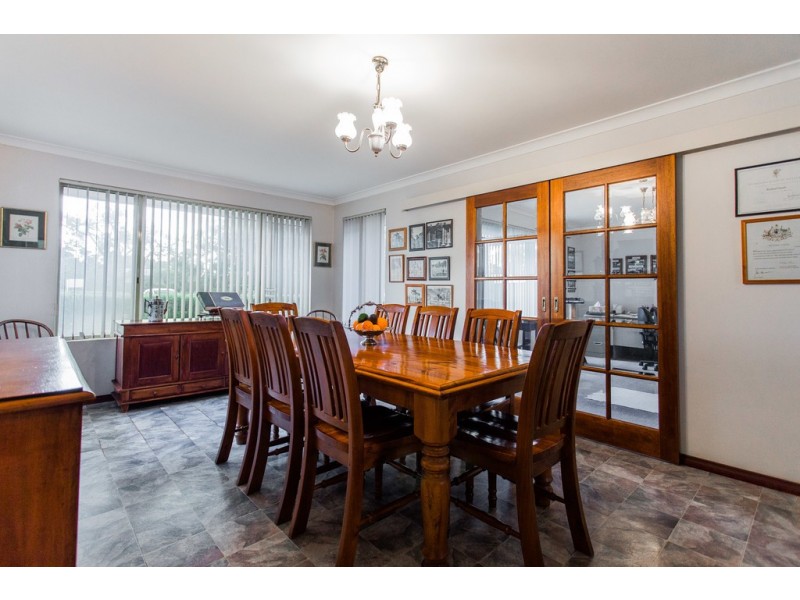 404 Karnup Road, Hopeland WA 6125