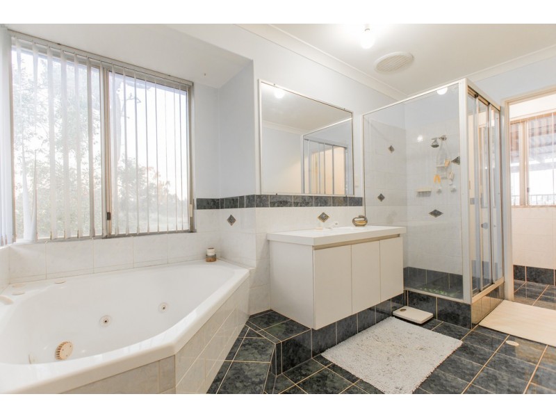 404 Karnup Road, Hopeland WA 6125