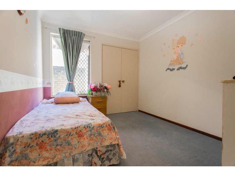 10/18 Heron Place, Maddington WA 6109