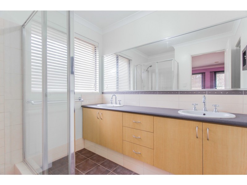 10 Turtledove Grove, East Cannington WA 6107