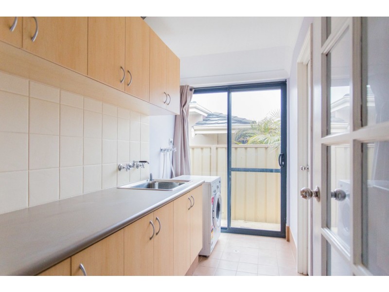 10 Turtledove Grove, East Cannington WA 6107