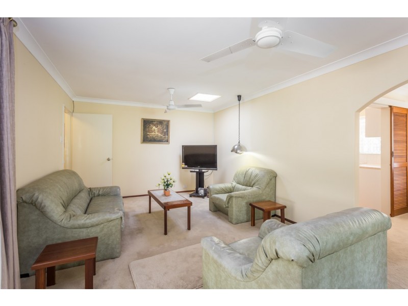 46 Ellis Road, Mount Nasura WA 6112