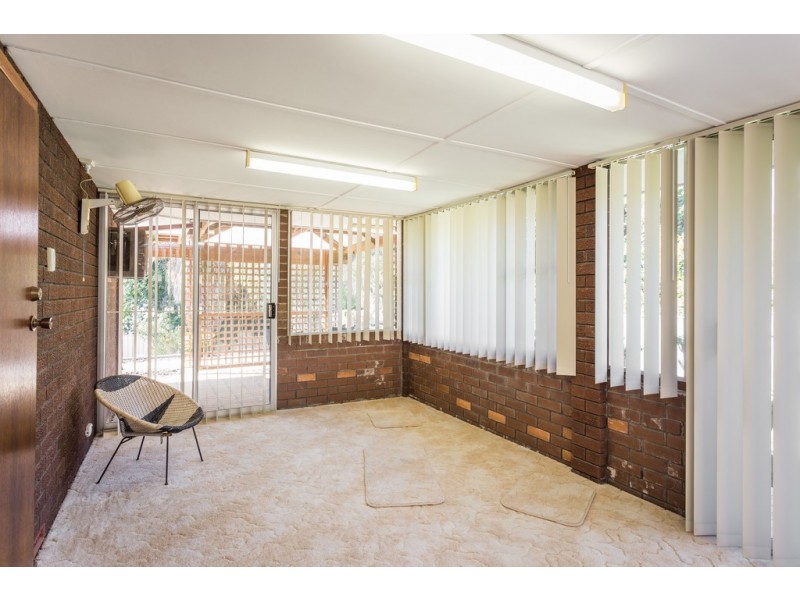 46 Ellis Road, Mount Nasura WA 6112