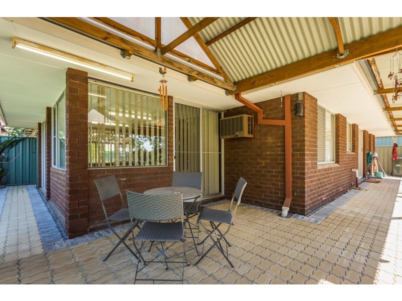 46 Ellis Road, Mount Nasura WA 6112