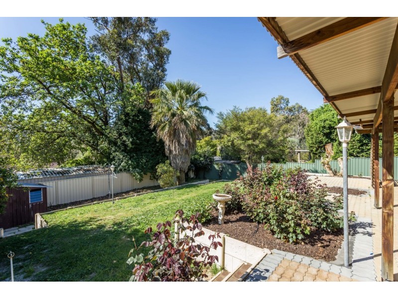 46 Ellis Road, Mount Nasura WA 6112