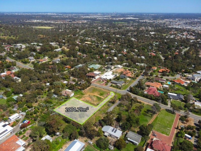 28 Swan View, Greenmount WA 6056