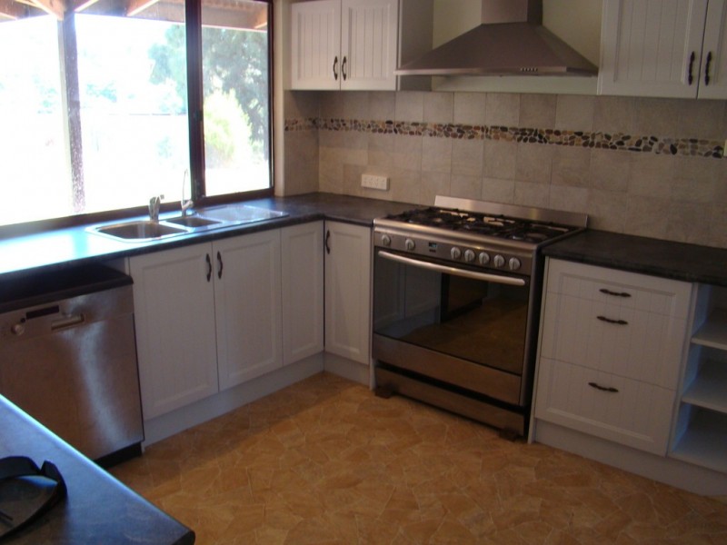 35 Peninsular Road, Bridgetown WA 6255