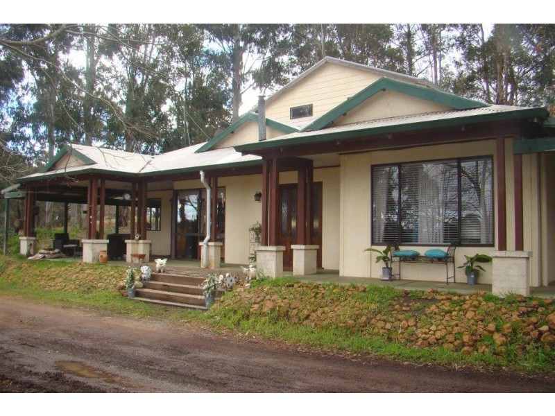 16 Lansdowne View, Bridgetown WA 6255