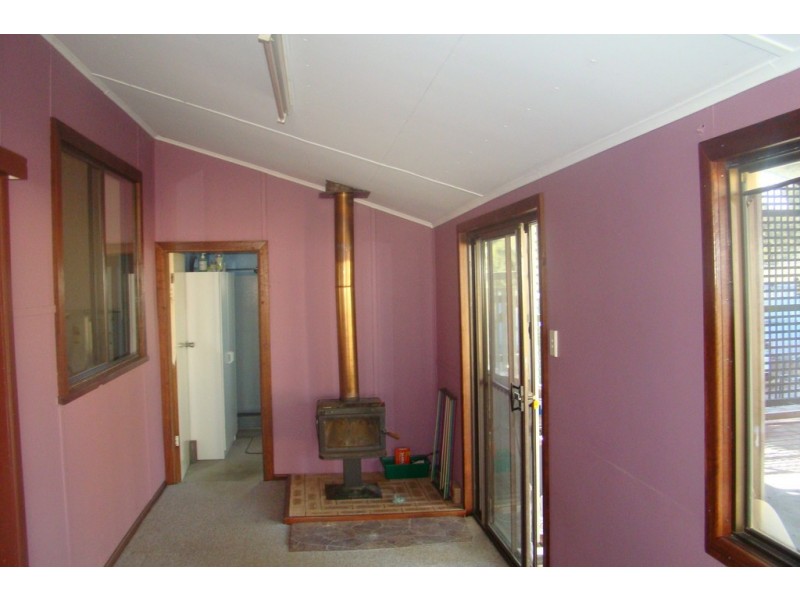 13 Lefroy Road, Bridgetown WA 6255