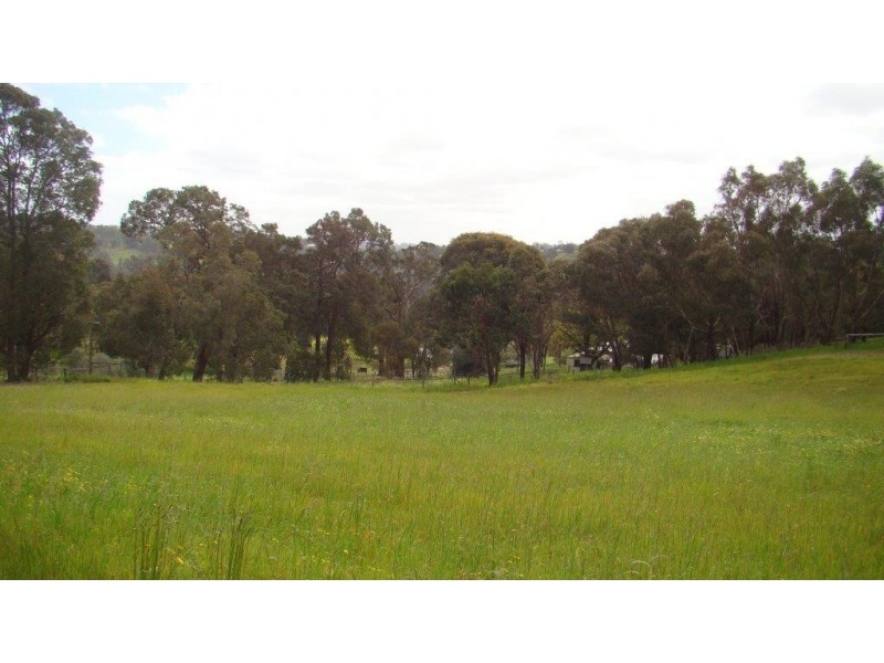 13 Doust St, Bridgetown WA 6255