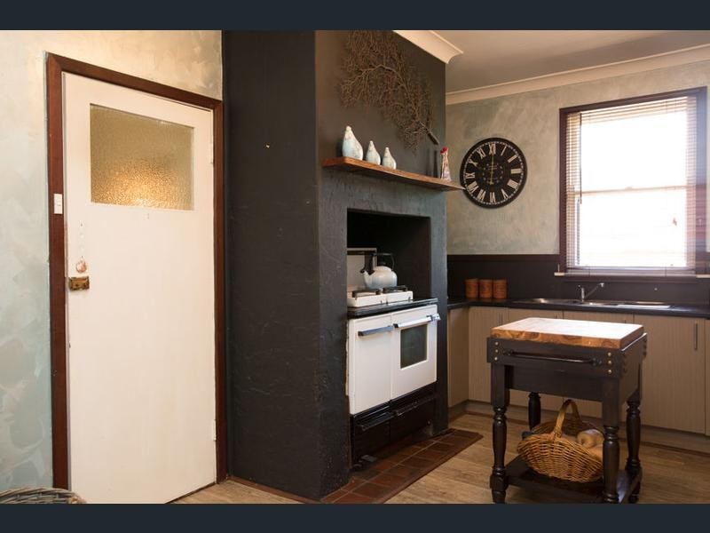 13 Coronation Street, Bridgetown WA 6255