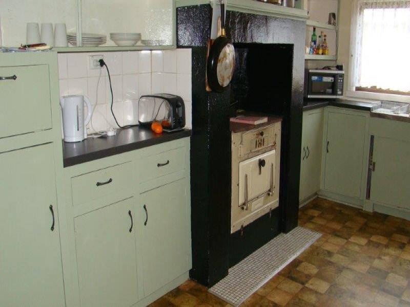 42 Gifford Road, Bridgetown WA 6255