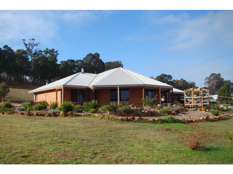 15 Ewing Place, Bridgetown WA 6255