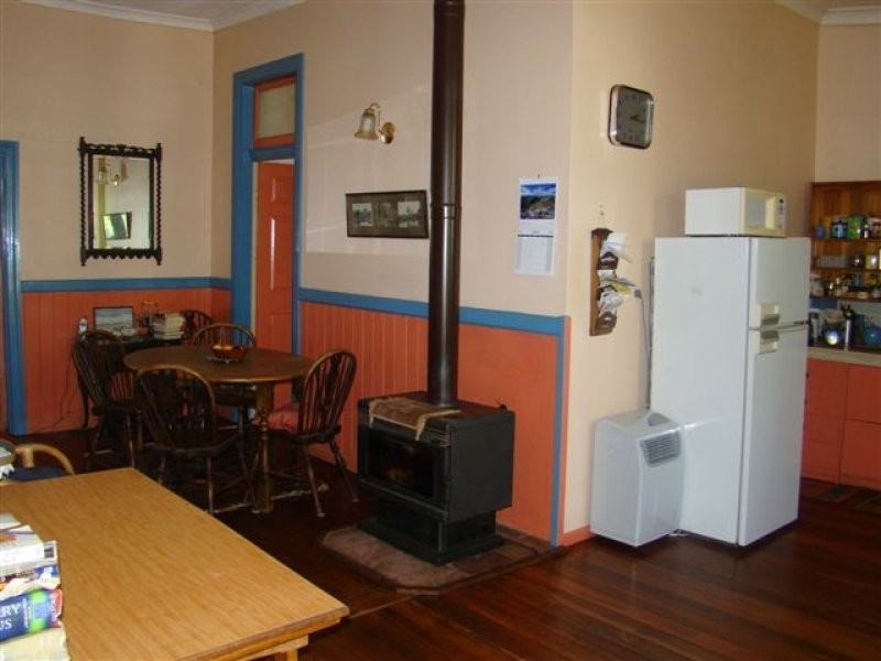 14 Rowley Street, Bridgetown WA 6255